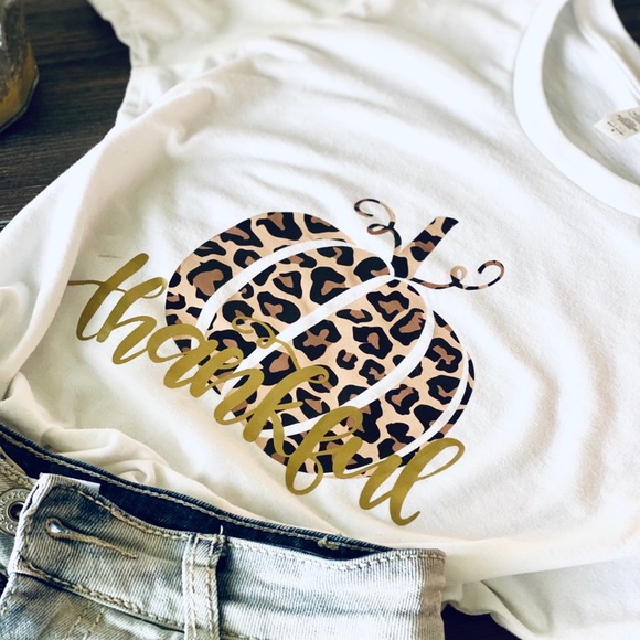 Custom Thanksgiving tshirt!! Xs-XL - Picture 3 of 4